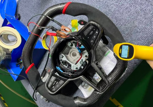 How should European and American customers choose the BMW CS steering wheel? Learn to distinguish the differences in the CS steering wheel bodies